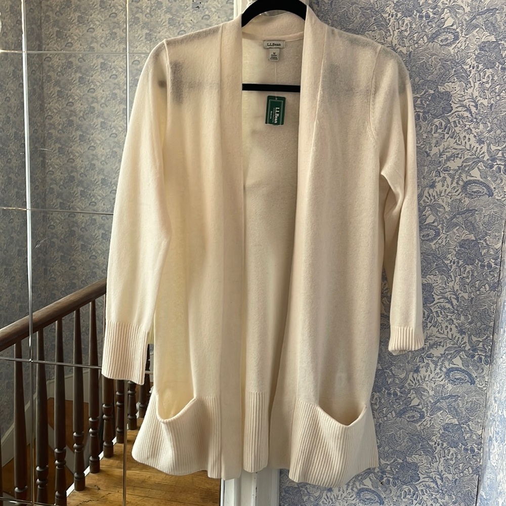 NWT cClassic Cashmere L.L. Bean.